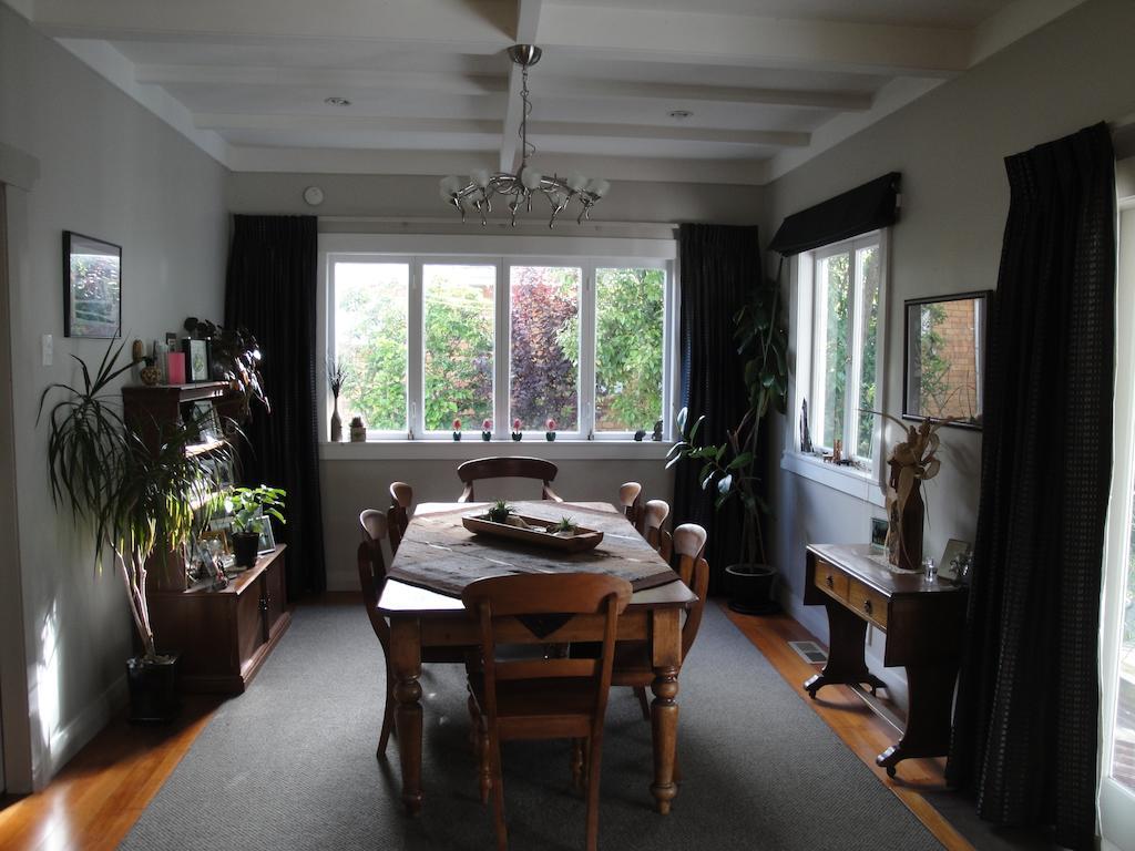 English Tudor House ハミルトン 部屋 写真